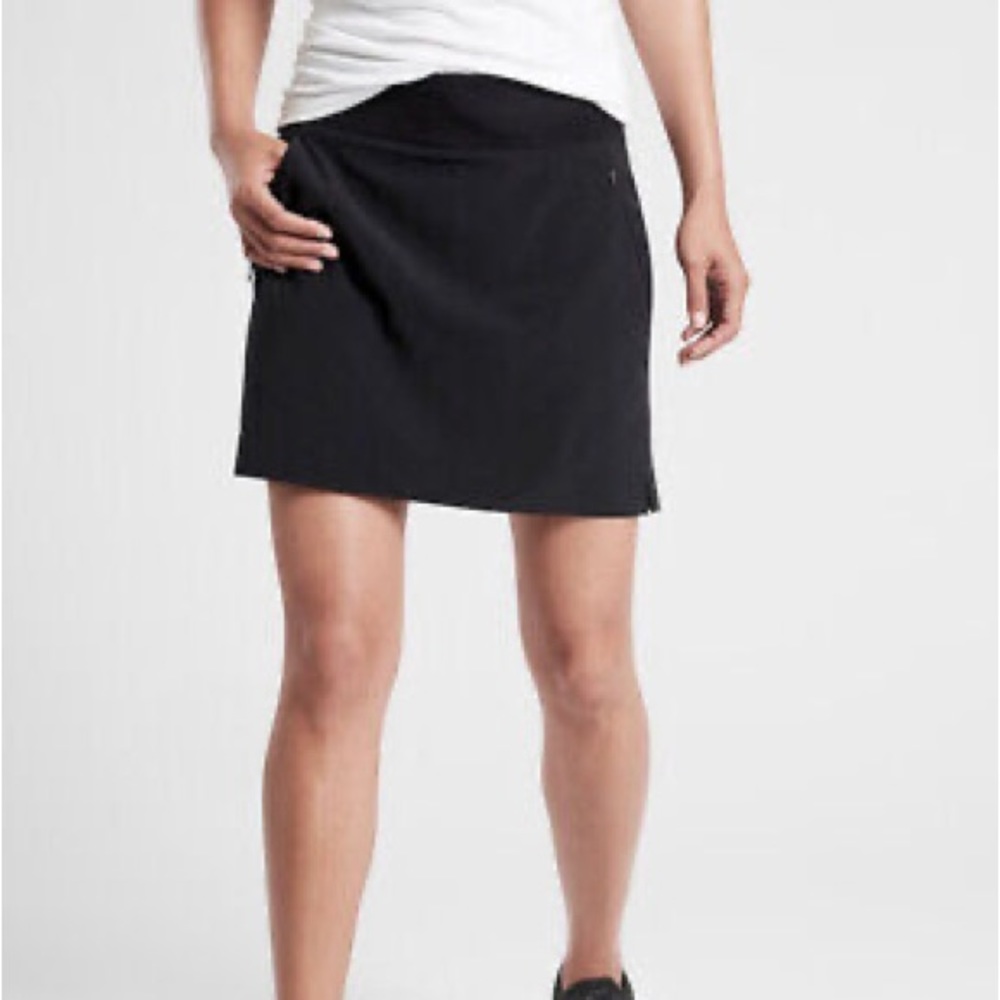 Black Athleta Large Soho Skort